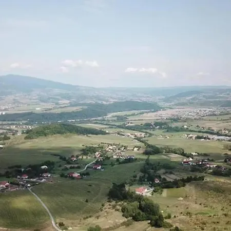 Byvanie S Vyhladom V Lokalite * Detva