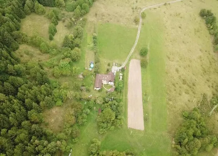 Byvanie S Vyhladom V Lokalite *